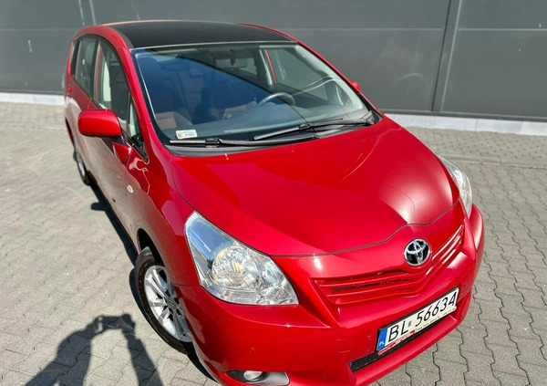 Toyota Verso cena 24900 przebieg: 289000, rok produkcji 2010 z Płock małe 137